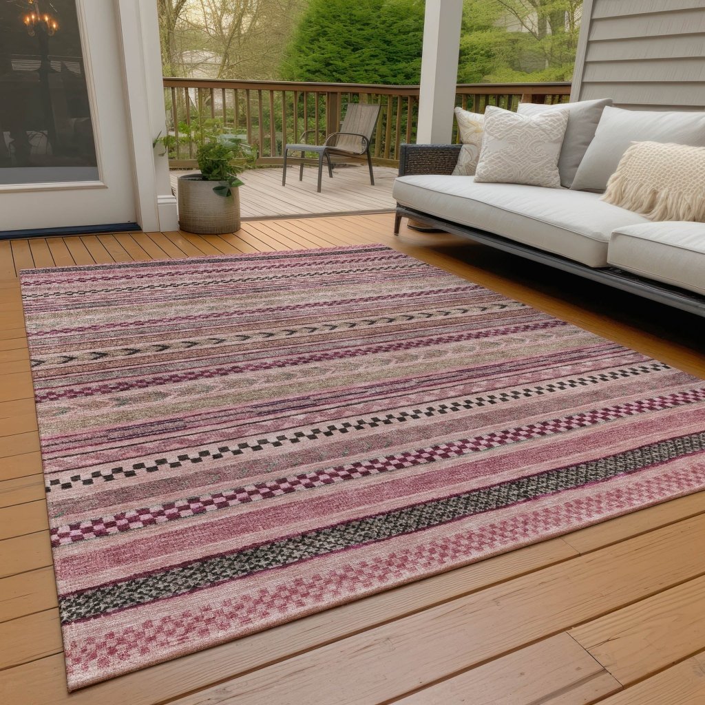 LOOMLAN Rugs Luthyra Pink Washable Indoor-Outdoor Rug