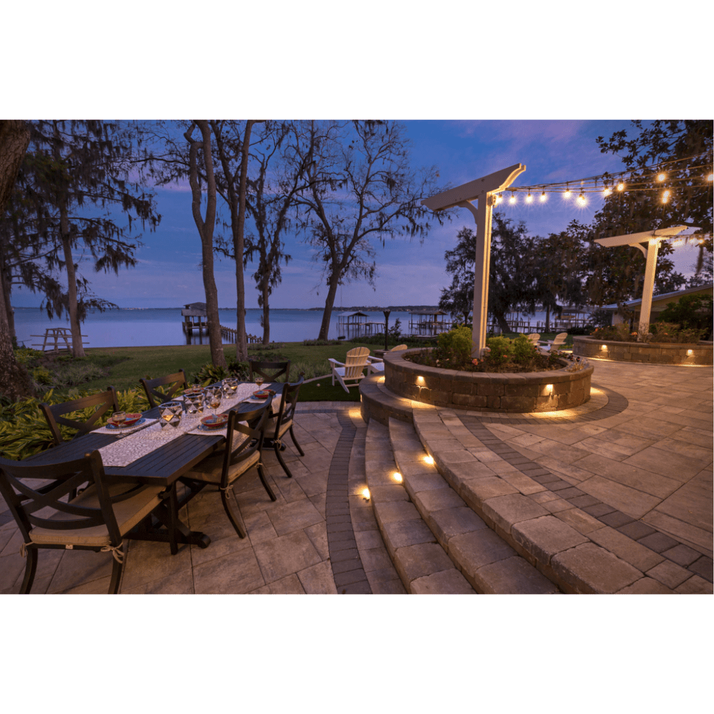 Monterey Aluminum Round Outdoor Dining Table - LOOMLAN - Sunset West - Outdoor Dining Tables