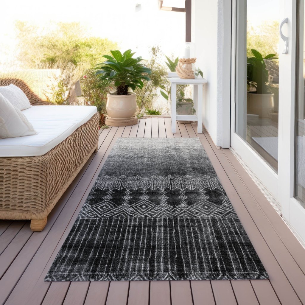 LOOMLAN Rugs Novelle Black Washable Indoor-Outdoor Rug