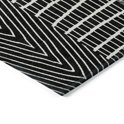 LOOMLAN Rugs Owen Black Washable Indoor-Outdoor Rug