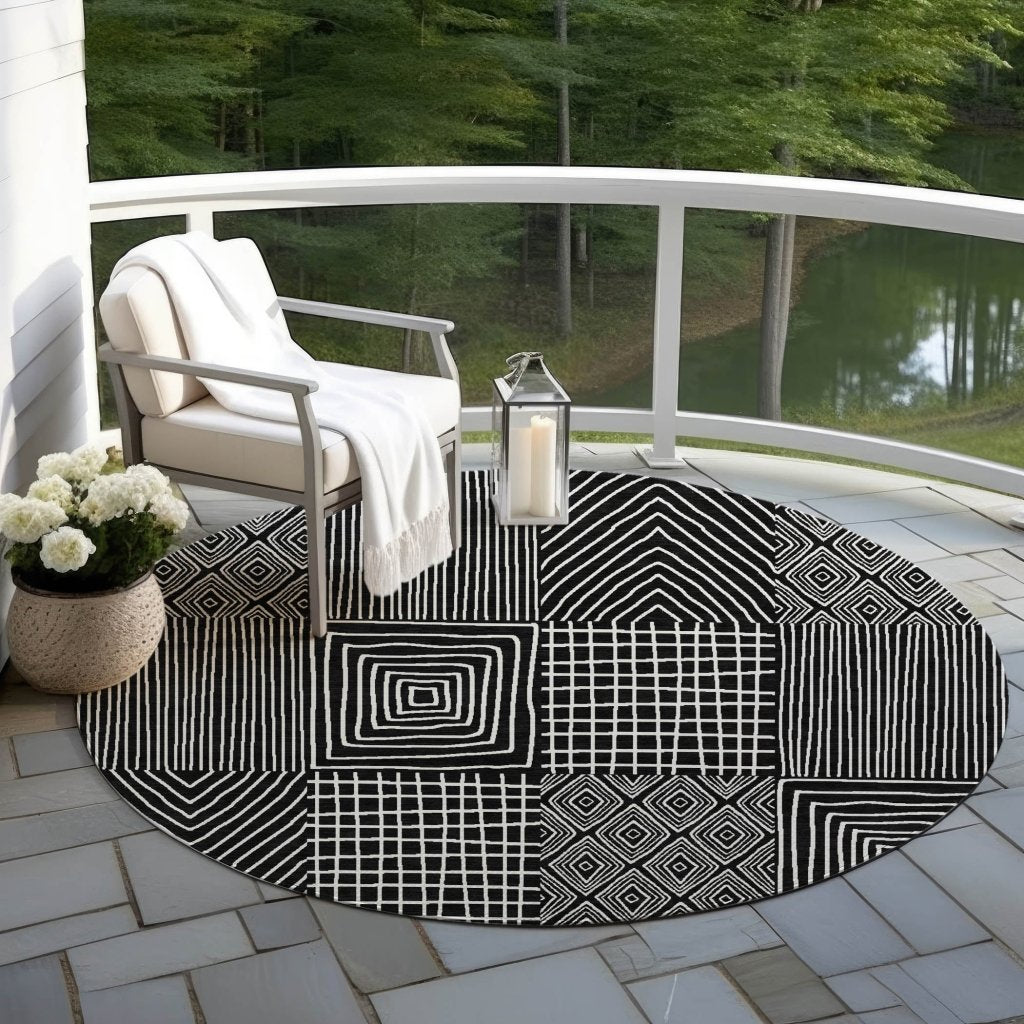 LOOMLAN Rugs Owen Black Washable Indoor-Outdoor Rug