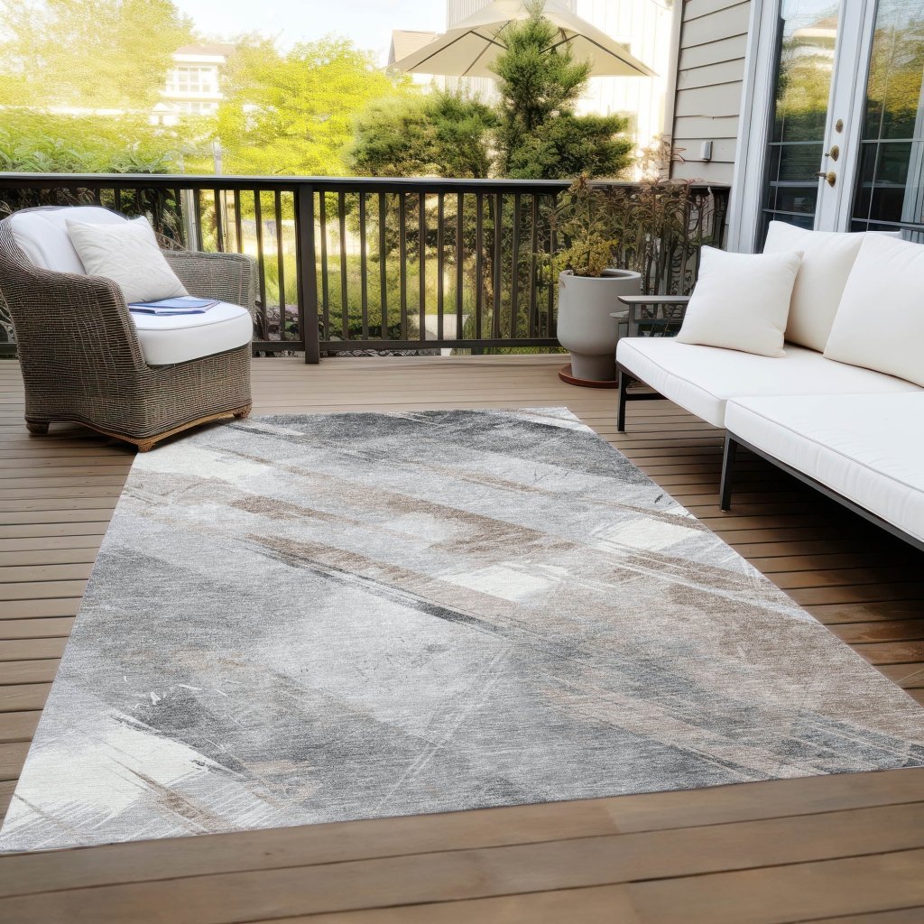 LOOMLAN Rugs Prestavia Brown Washable Indoor-Outdoor Rug