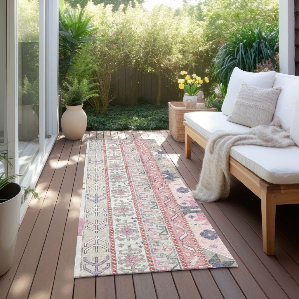 LOOMLAN Rugs Solara Pink Washable Indoor-Outdoor Rug