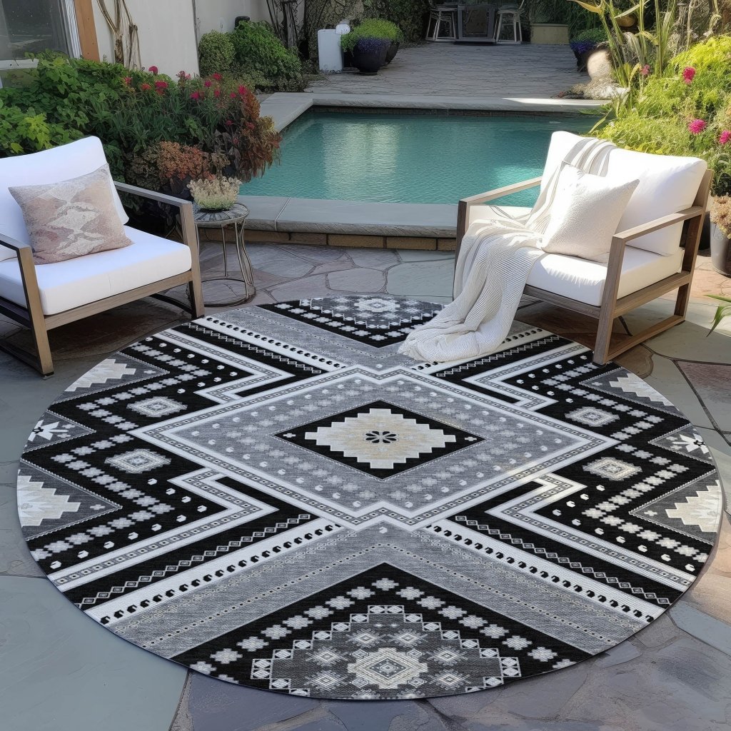 LOOMLAN Rugs Solene Black Washable Indoor-Outdoor Rug