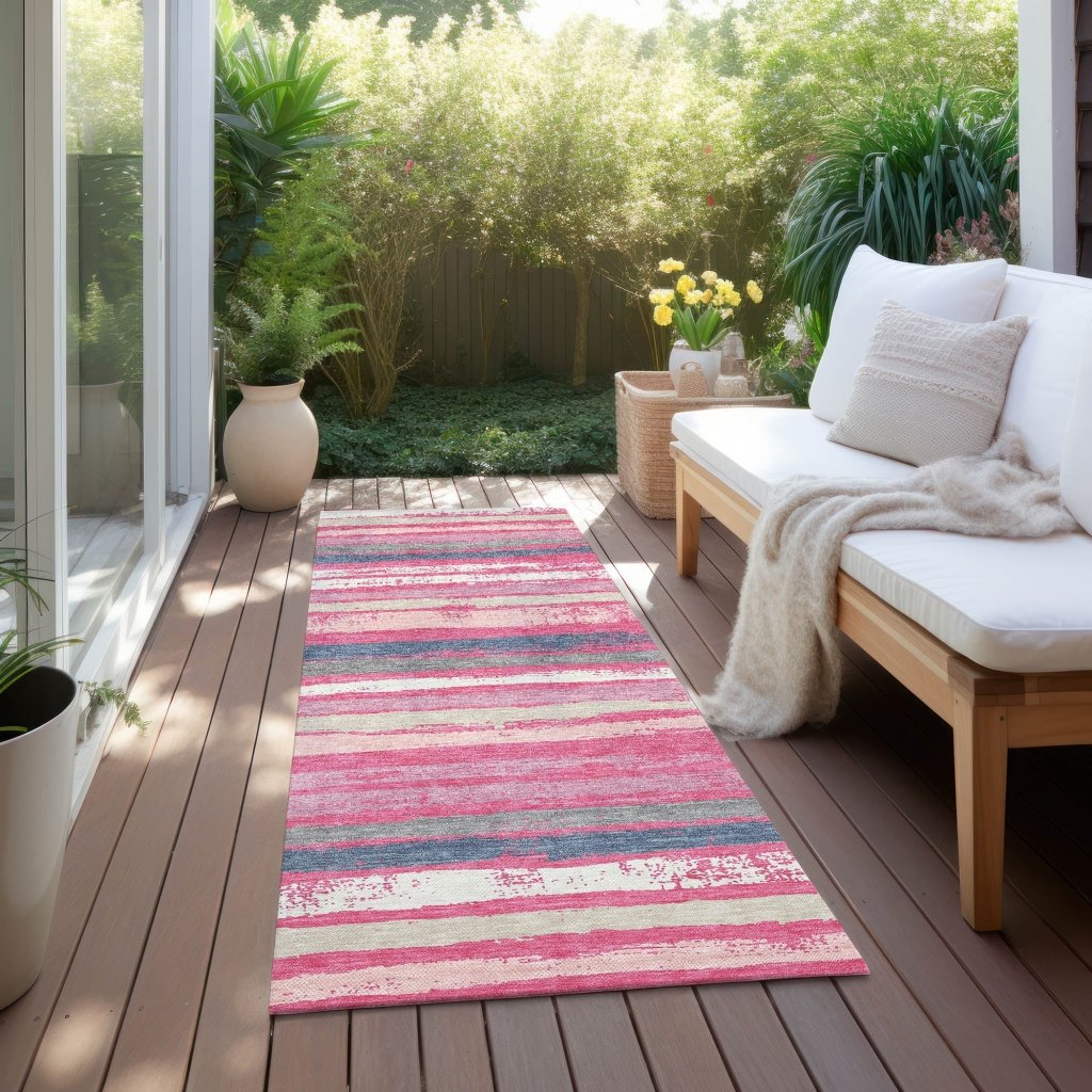 LOOMLAN Rugs Sylira Pink Washable Indoor-Outdoor Rug