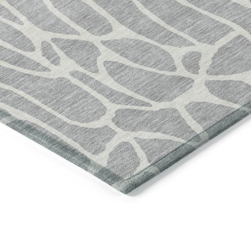 LOOMLAN Rugs Zarelia Silver Washable Indoor-Outdoor Rug
