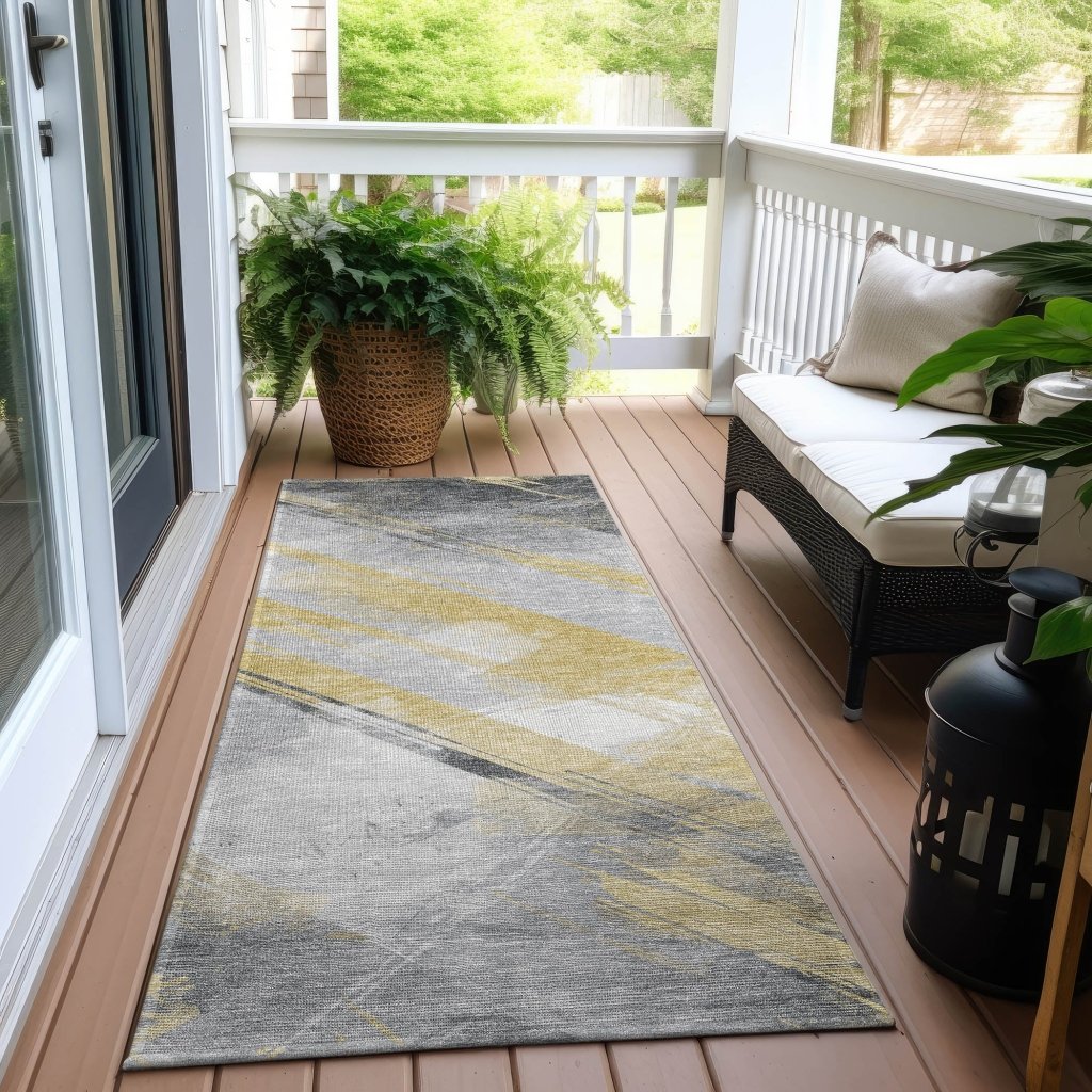 LOOMLAN Rugs Zarinae Gold Washable Indoor-Outdoor Rug