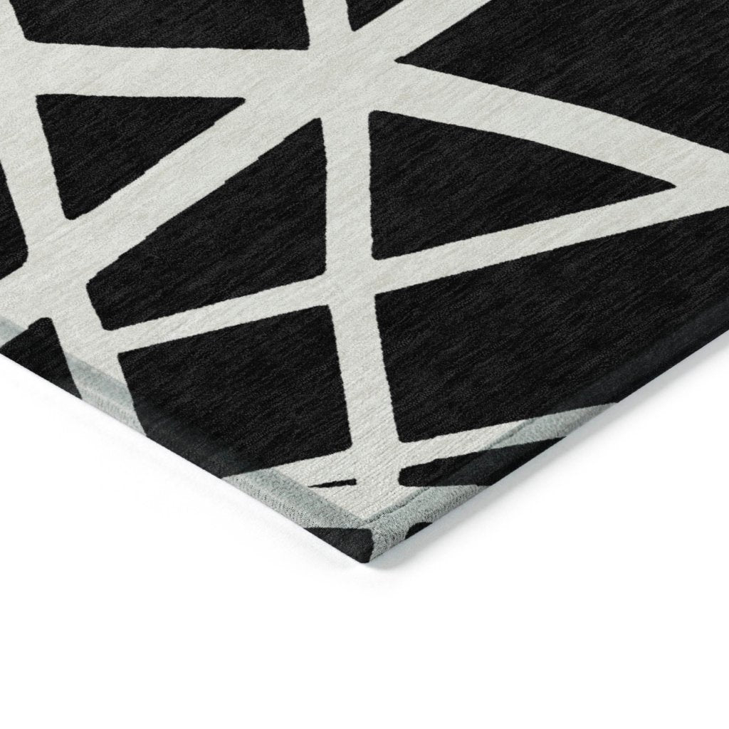 LOOMLAN Rugs Zephina Black Washable Indoor-Outdoor Rug