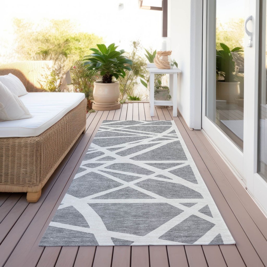 LOOMLAN Rugs Zephina Gray Washable Indoor-Outdoor Rug