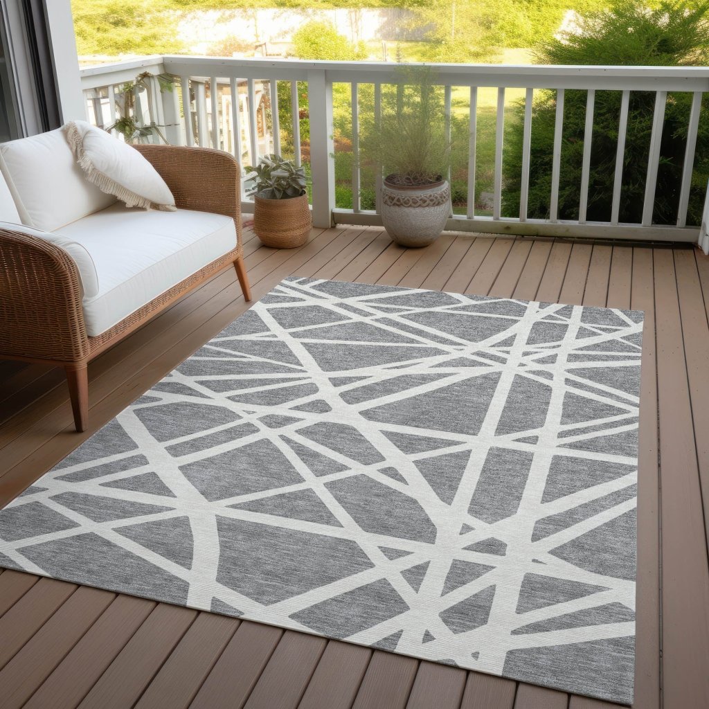 LOOMLAN Rugs Zephina Gray Washable Indoor-Outdoor Rug