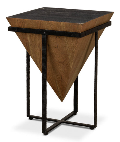 Hardy Inverted Obelisk Table